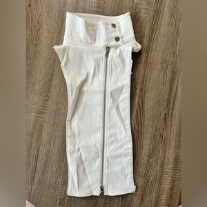 Veronica Beard Dickey in ivory with silver hardware | OS